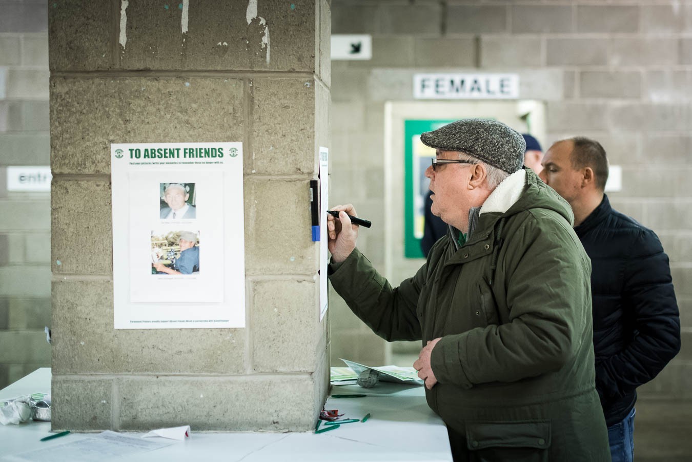 To Absent Friends wall, Hibernian v Dundee