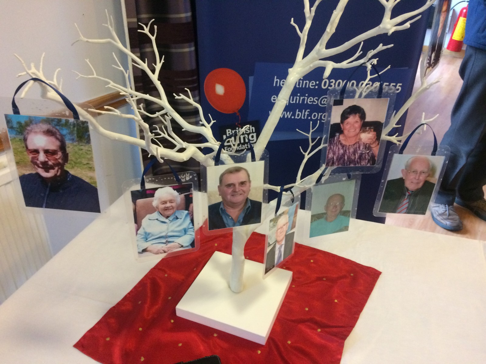 Breathe Easy Clackmannanshire honouring Absent Friends