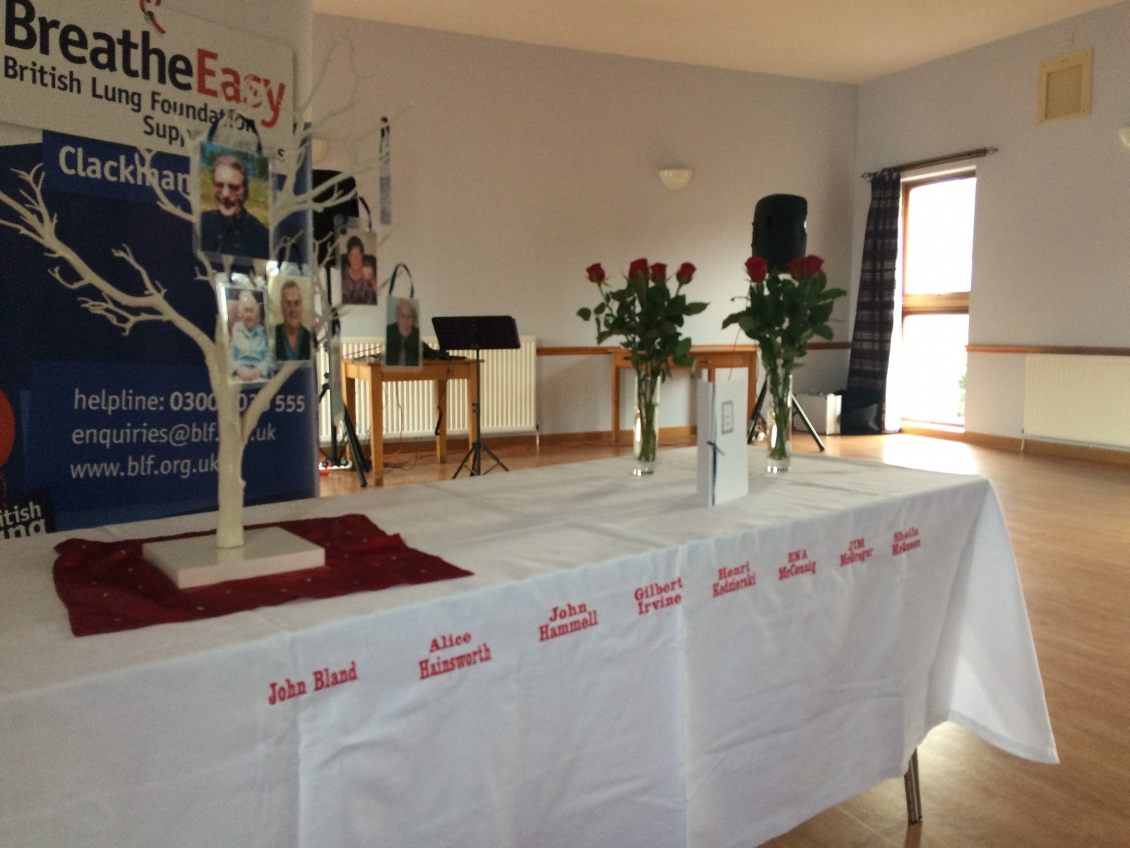 Breathe Easy Clackmannanshire honouring Absent Friends